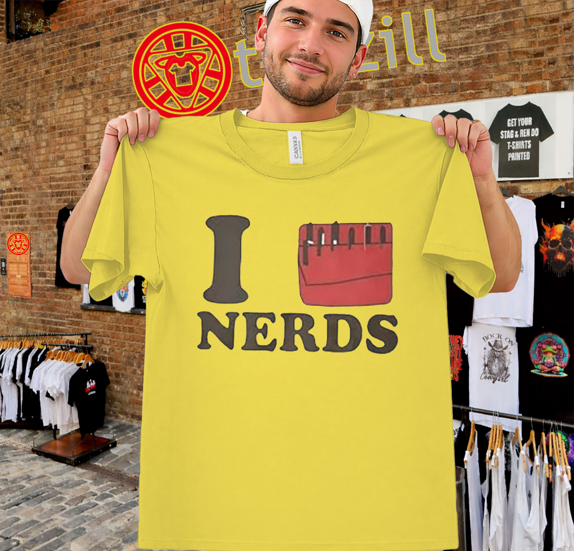 Cat Valentine I Heart Nerds Shirt - Viral TikTok Trend