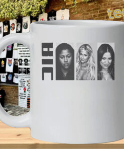 Julez Smith Wearing Nicki Minaj mug