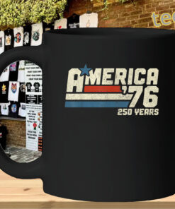Retro America 250 Years 250th Anniversary USA 1776-2026 mug