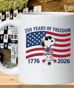 Snoopy America 250 Shirt - 250 Years of Freedom 1776 2026 mug