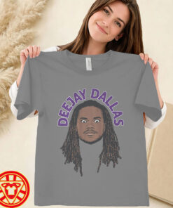 DeeJay Dallas Headshot-women-design