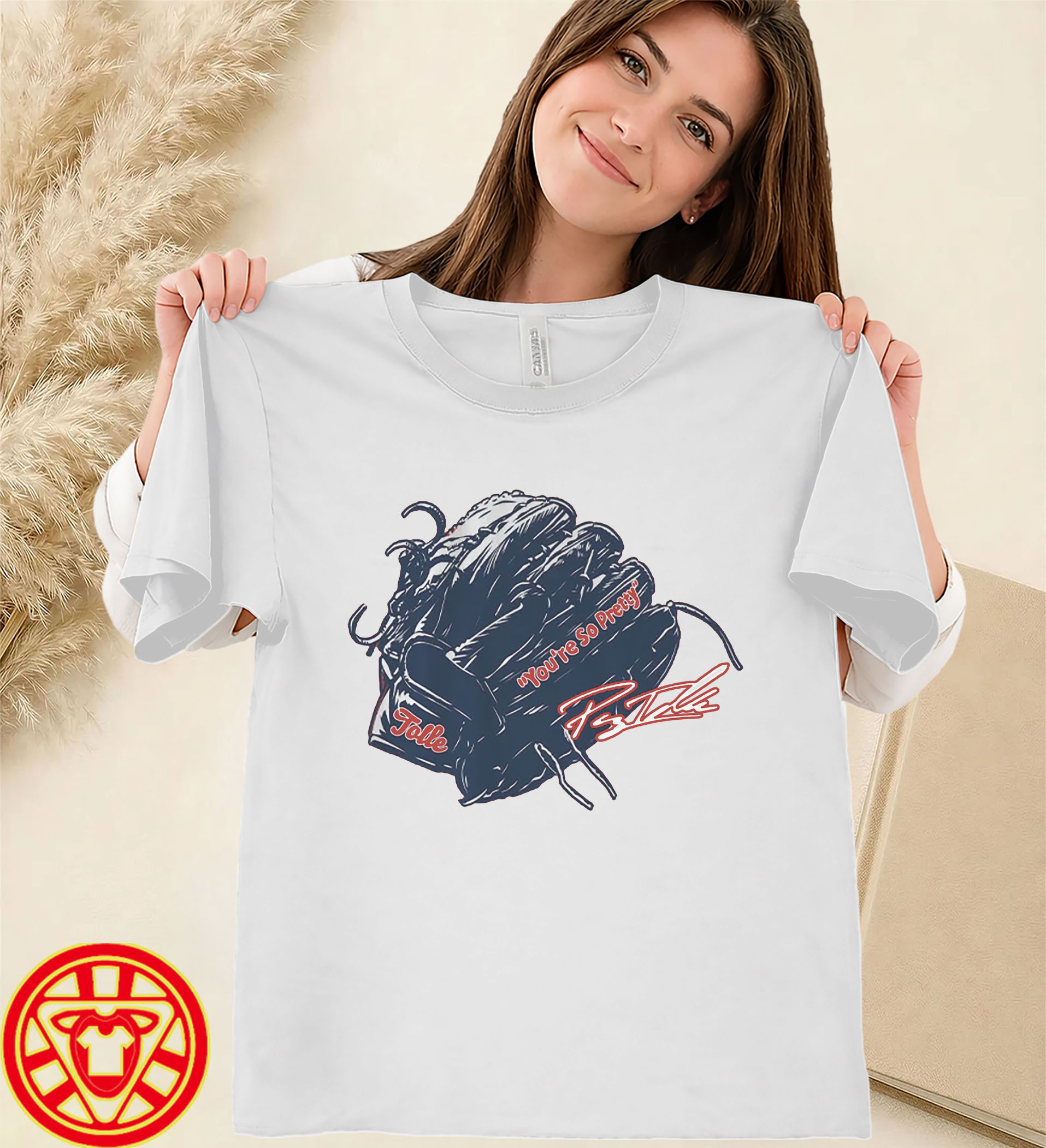 Payton Tolle You're So Pretty Glovewomen-design