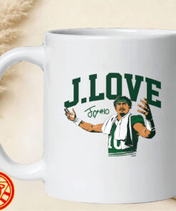 Jordan Love J Love Pose Green Bay mug-design