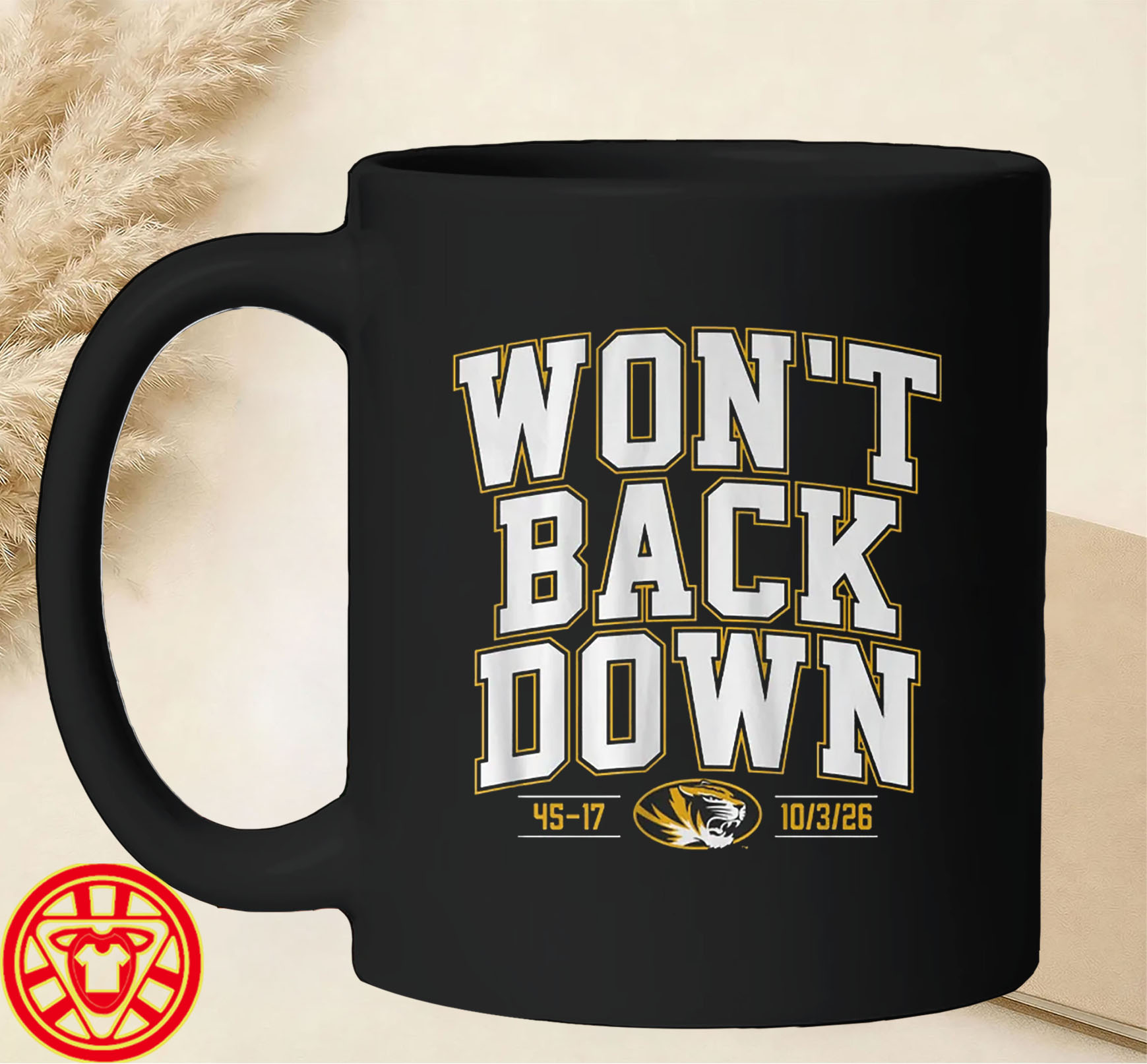 Missouri Football Won't Back Down mug-design