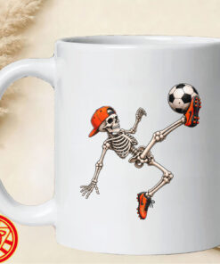 Skeleton Soccer Player Spooky mug-design